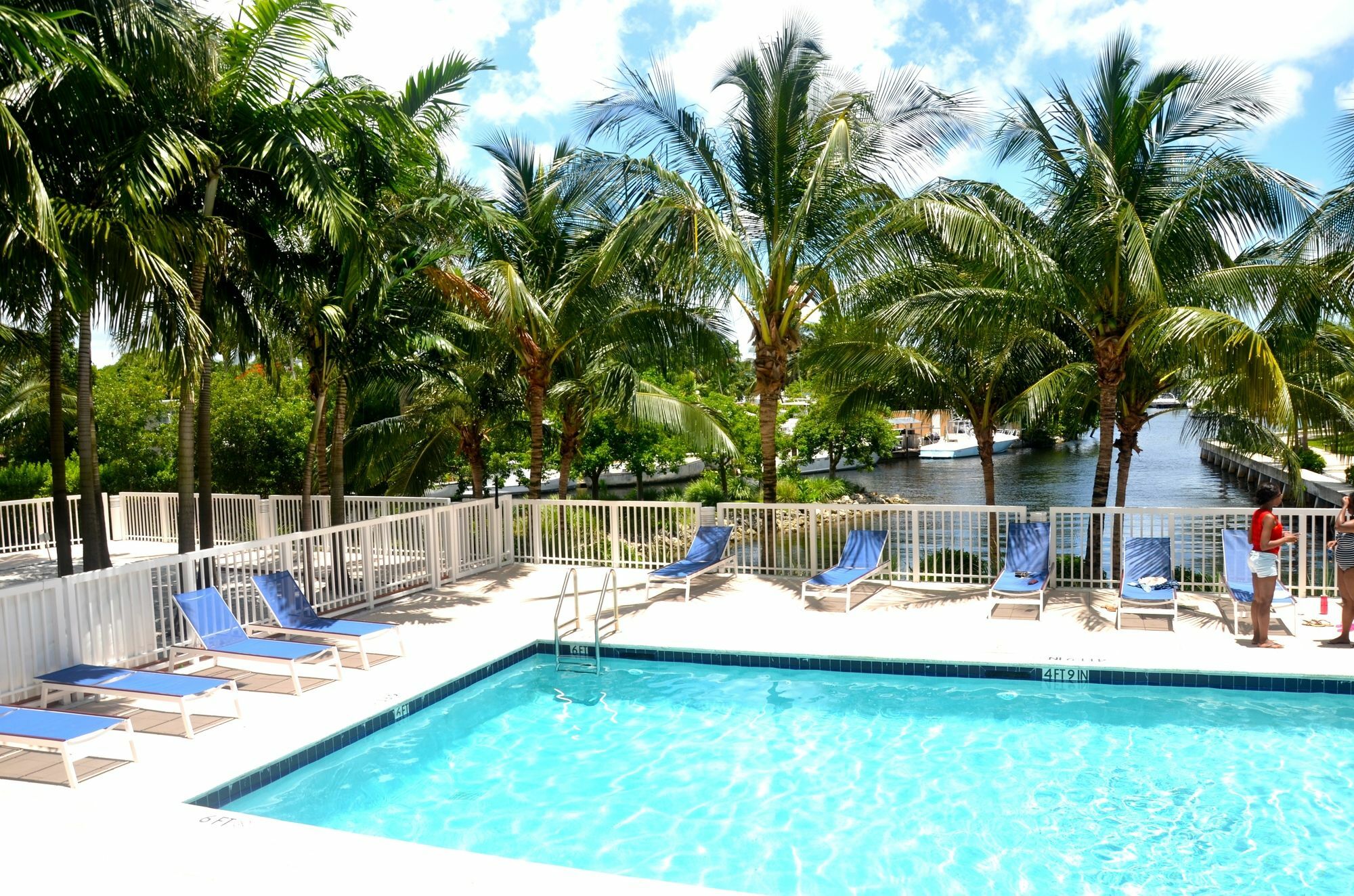 Riviera Luxury Living At River Oaks Marina And Tower Miami Exterior photo